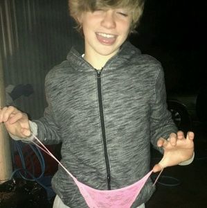 Meet your Posher, Nathan